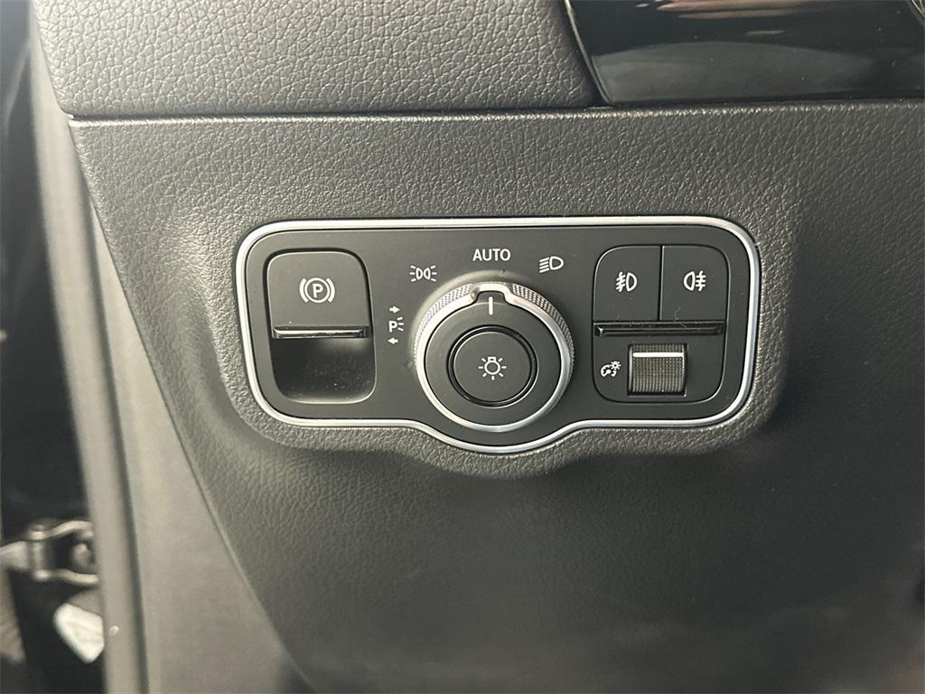 used 2021 Mercedes-Benz GLA 250 car, priced at $19,429