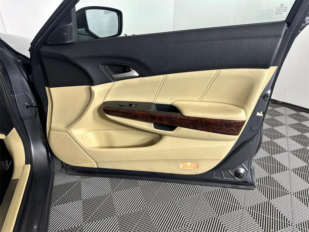 used 2010 Honda Accord Crosstour car, priced at $9,380