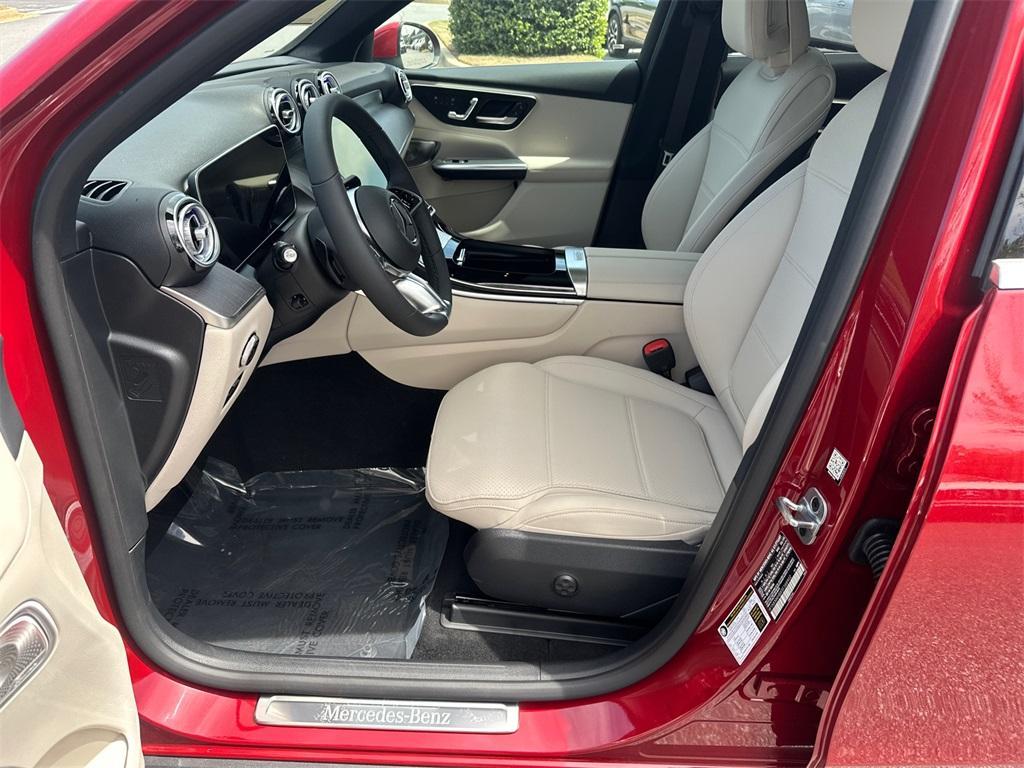 new 2025 Mercedes-Benz GLC 300 car, priced at $60,130