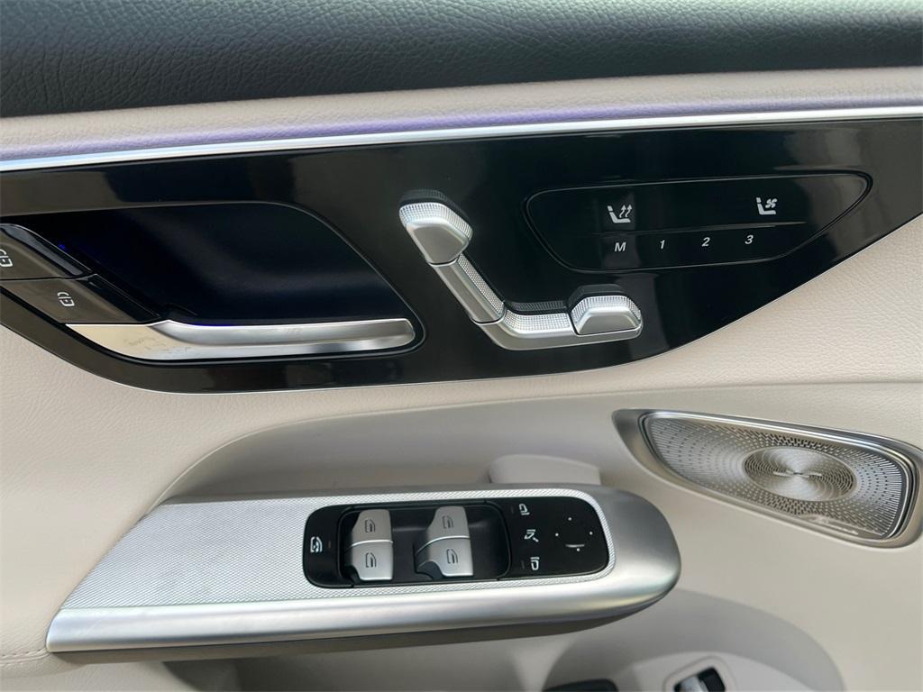 new 2026 Mercedes-Benz GLC 300 car, priced at $56,555