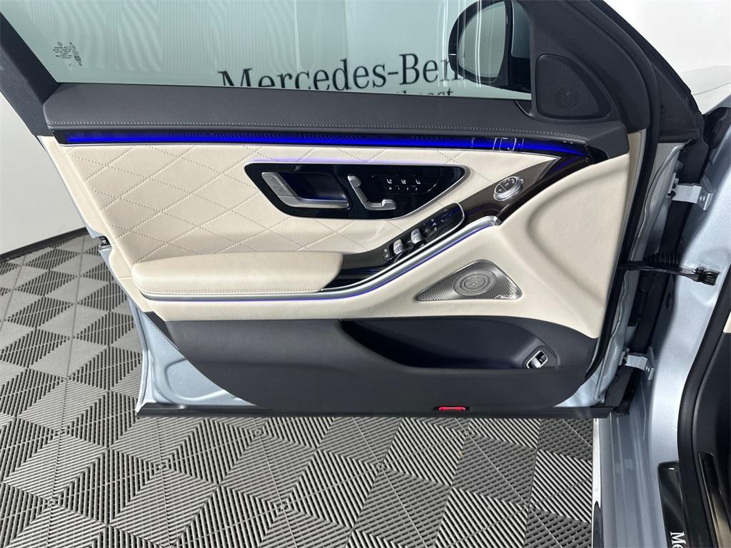 used 2025 Mercedes-Benz S-Class car, priced at $119,777