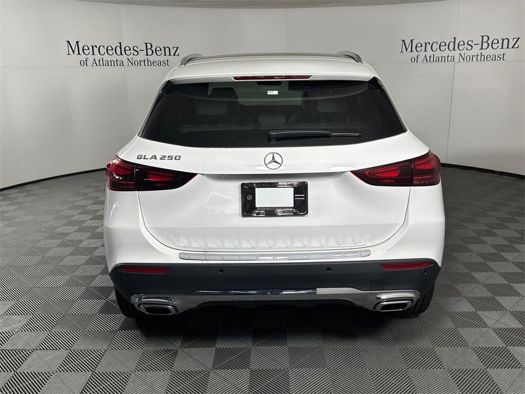 new 2025 Mercedes-Benz GLA 250 car, priced at $45,650