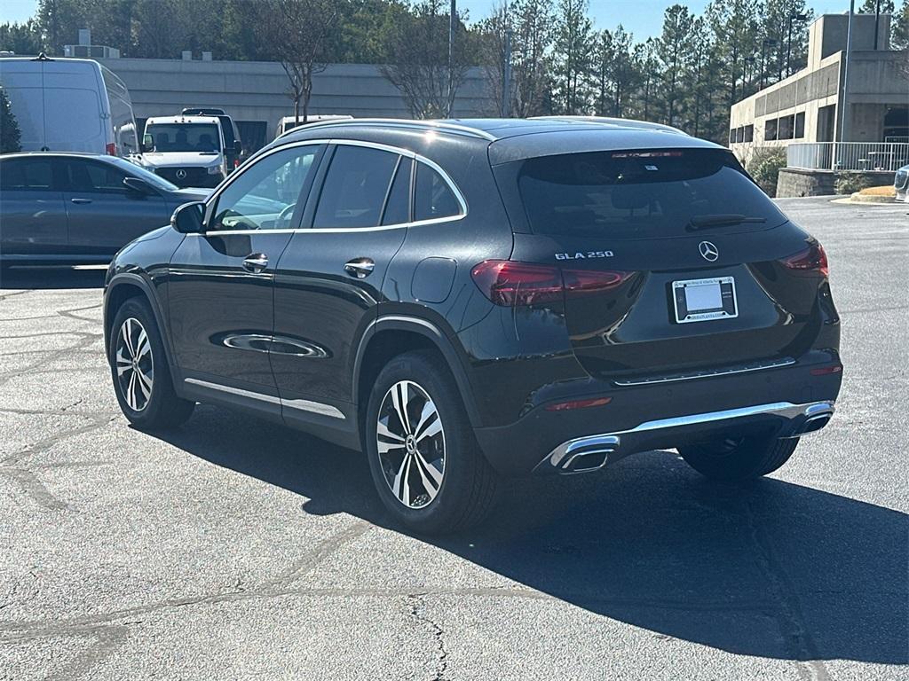 new 2025 Mercedes-Benz GLA 250 car, priced at $50,175