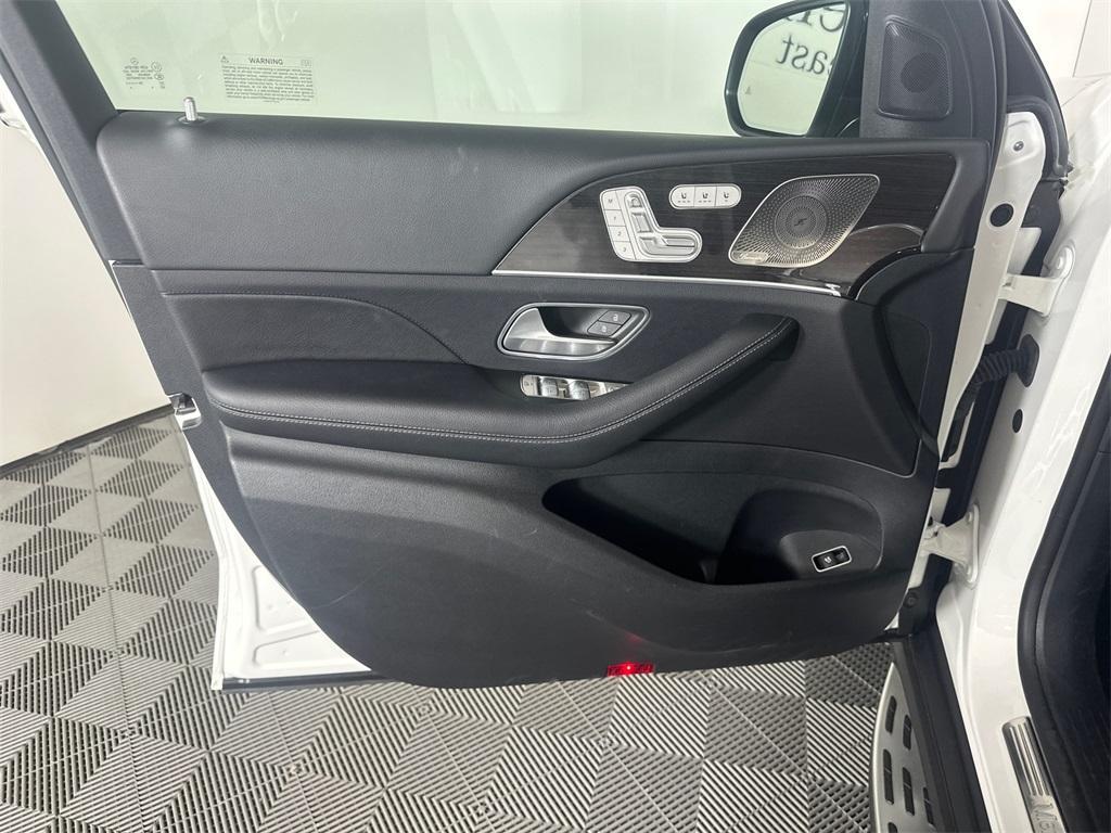 used 2022 Mercedes-Benz GLS 450 car, priced at $69,875
