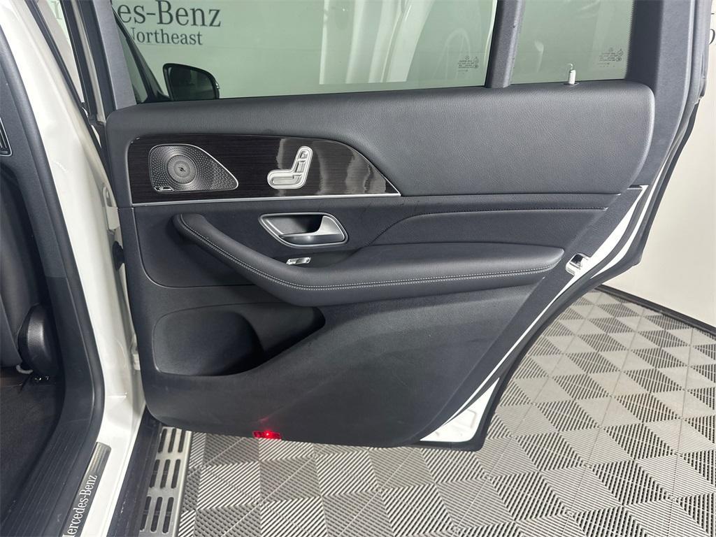 used 2022 Mercedes-Benz GLS 450 car, priced at $69,875