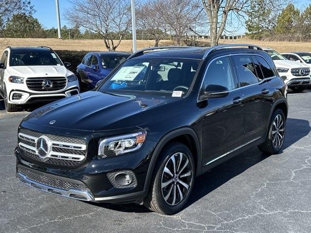 new 2023 Mercedes-Benz GLB 250 car, priced at $50,060