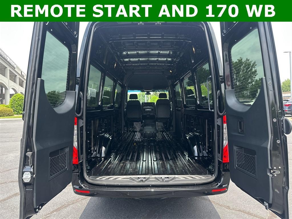 new 2025 Mercedes-Benz Sprinter 2500 car, priced at $76,456