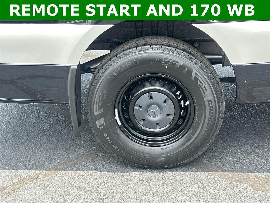 new 2025 Mercedes-Benz Sprinter 2500 car, priced at $76,456