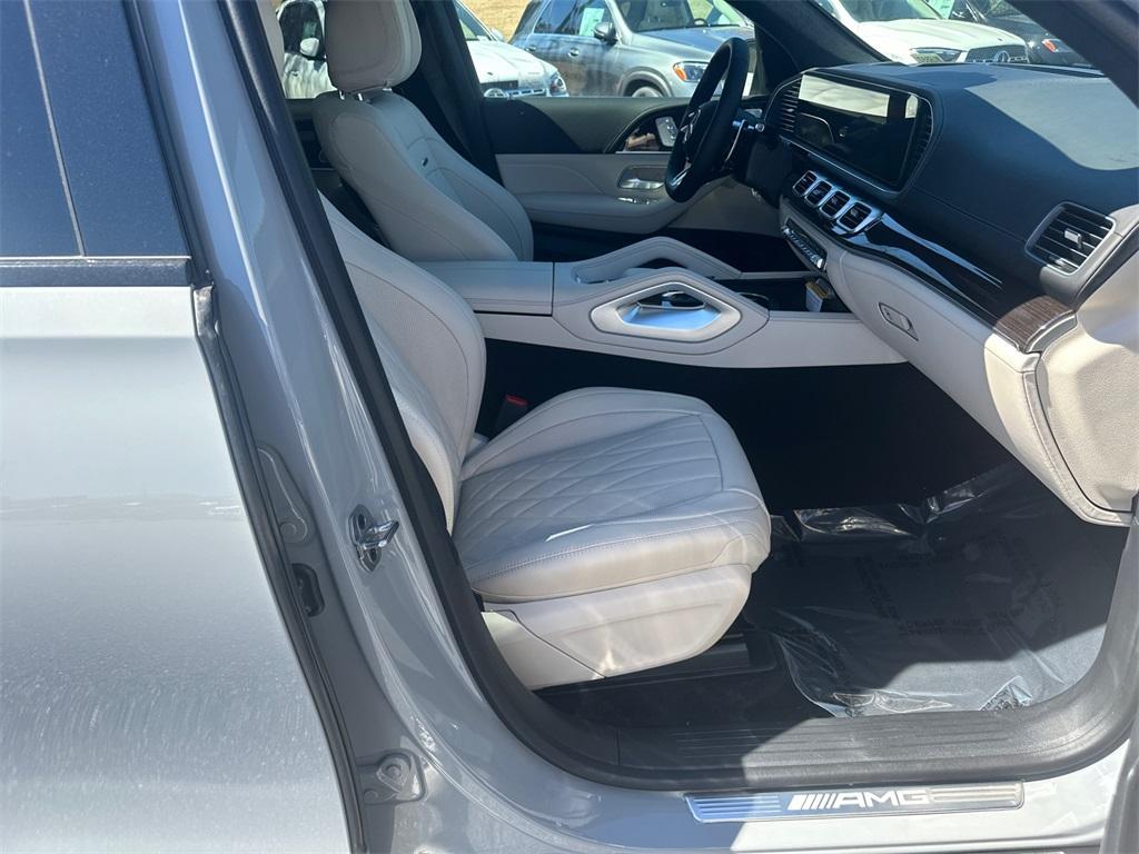 new 2025 Mercedes-Benz AMG GLS 63 car, priced at $159,765