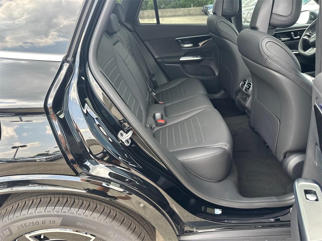 new 2025 Mercedes-Benz GLC 300 car, priced at $55,835