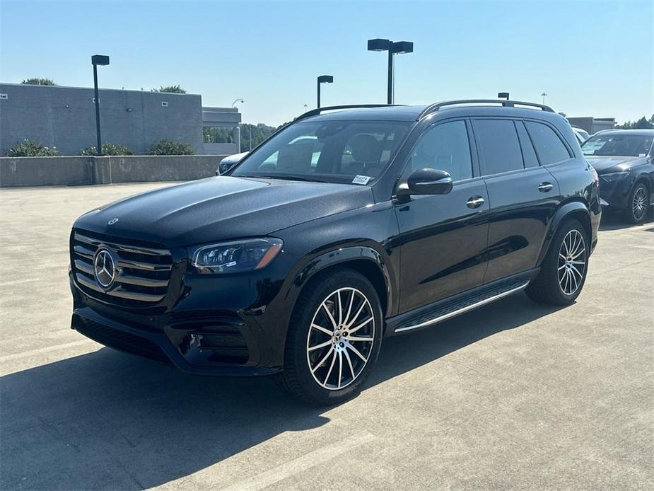 new 2025 Mercedes-Benz GLS 450 car, priced at $98,765