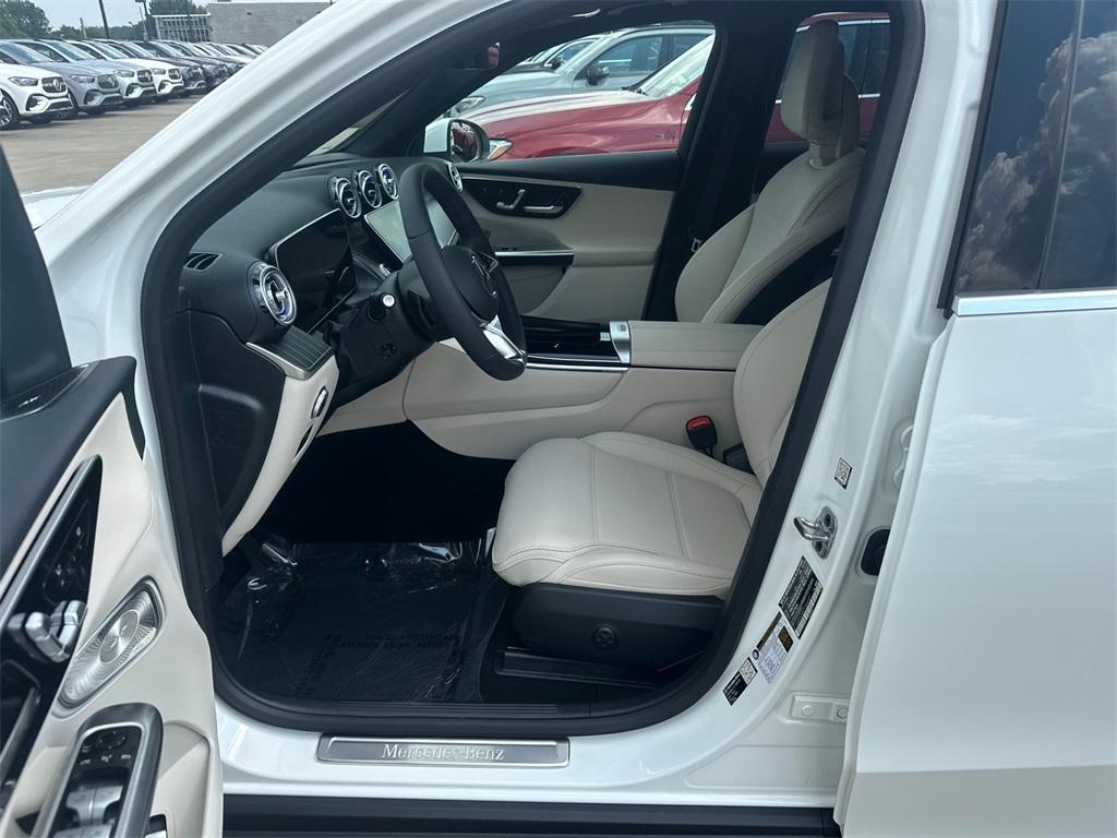 new 2026 Mercedes-Benz GLC 300 car, priced at $58,105
