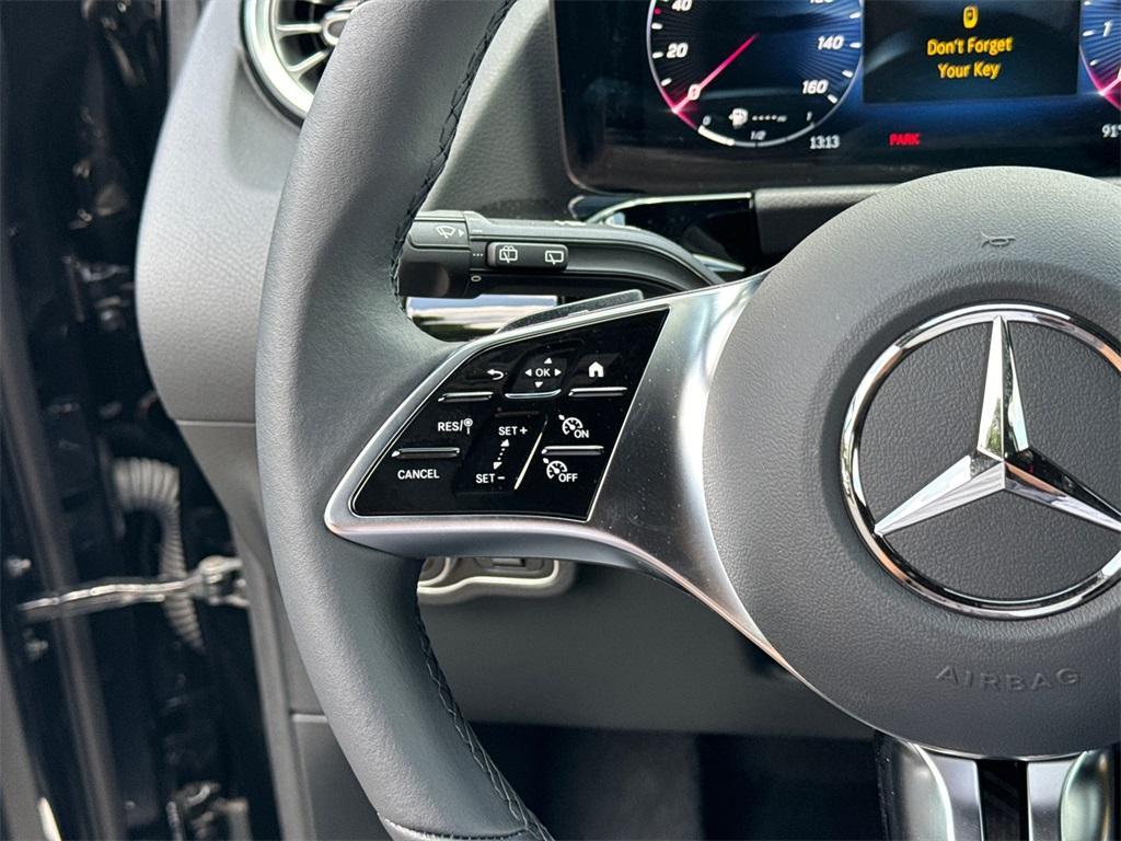 new 2025 Mercedes-Benz GLA 250 car, priced at $45,845