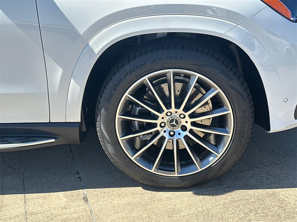new 2026 Mercedes-Benz GLE 450 car, priced at $86,440