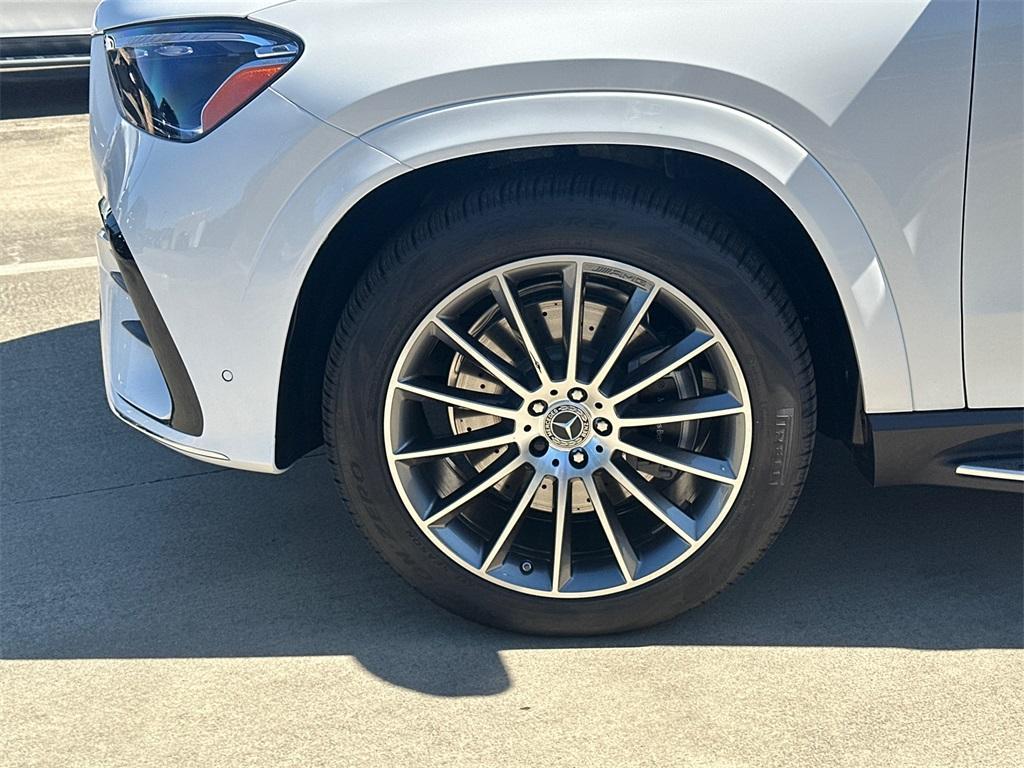 new 2026 Mercedes-Benz GLE 450 car, priced at $86,440