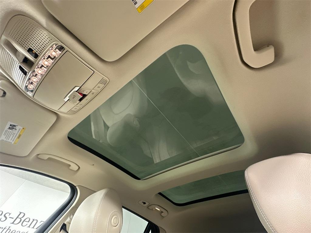 used 2019 Mercedes-Benz GLC 300 car, priced at $29,989