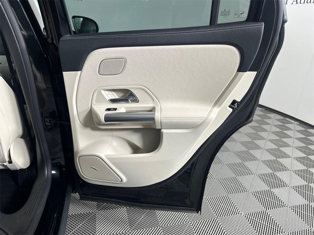 used 2024 Mercedes-Benz GLA 250 car, priced at $39,544