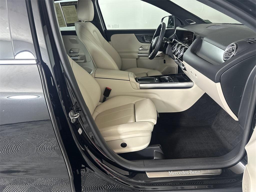 used 2024 Mercedes-Benz GLA 250 car, priced at $39,544