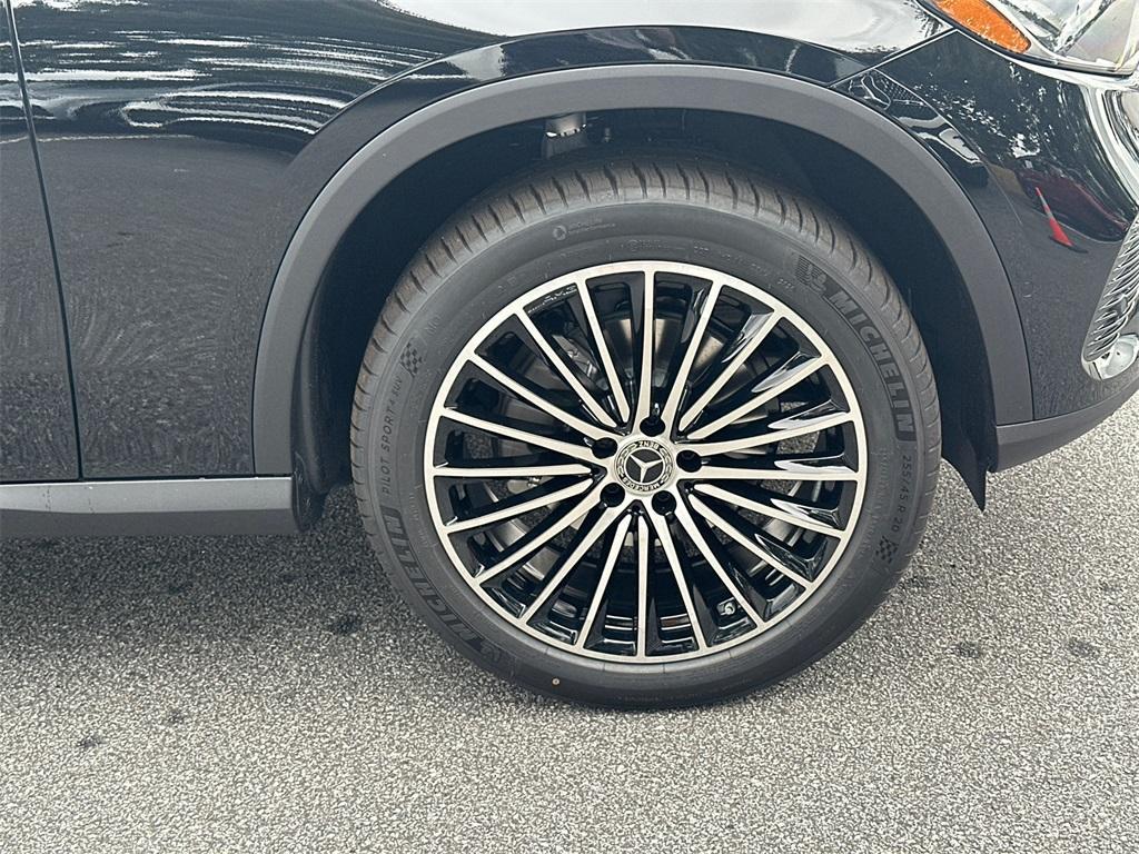 new 2026 Mercedes-Benz GLC 300 car, priced at $57,165