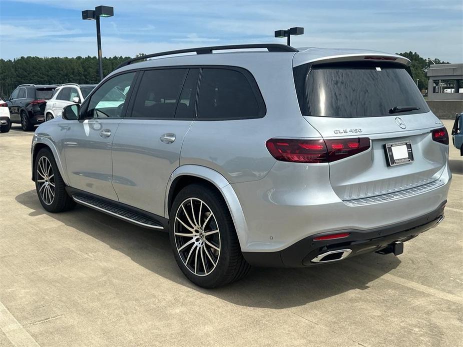 new 2025 Mercedes-Benz GLS 450 car, priced at $100,545