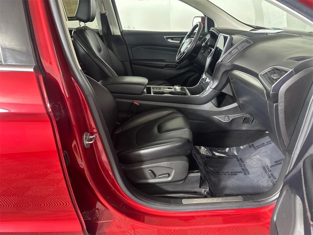 used 2022 Ford Edge car, priced at $14,973