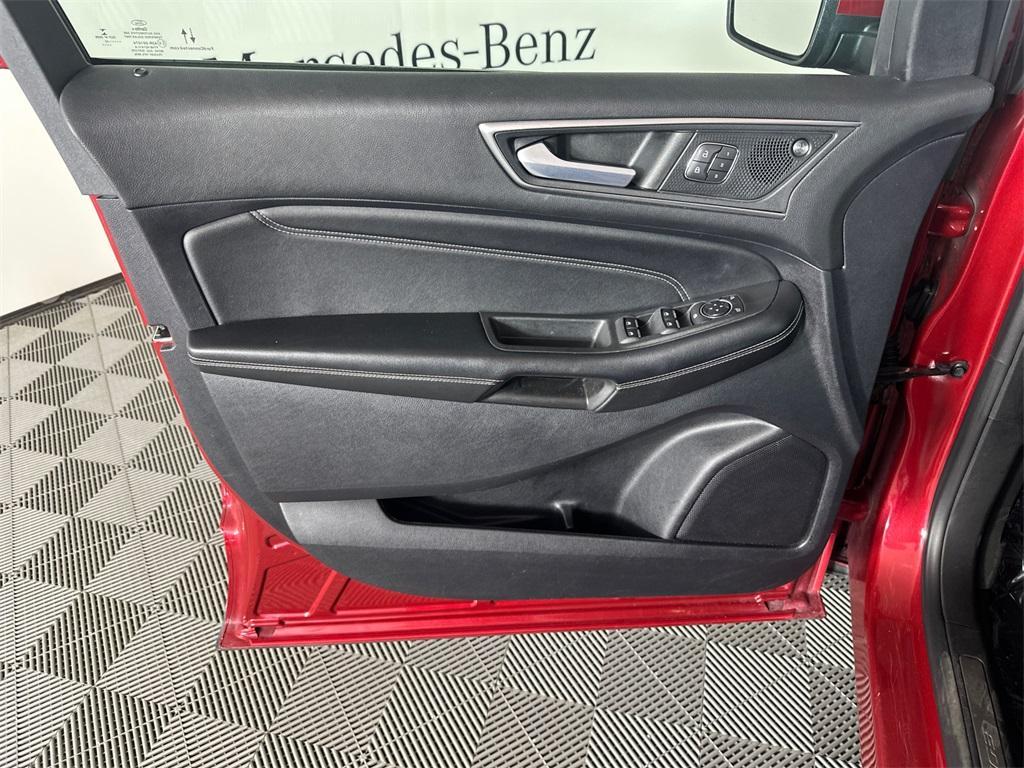used 2022 Ford Edge car, priced at $14,973