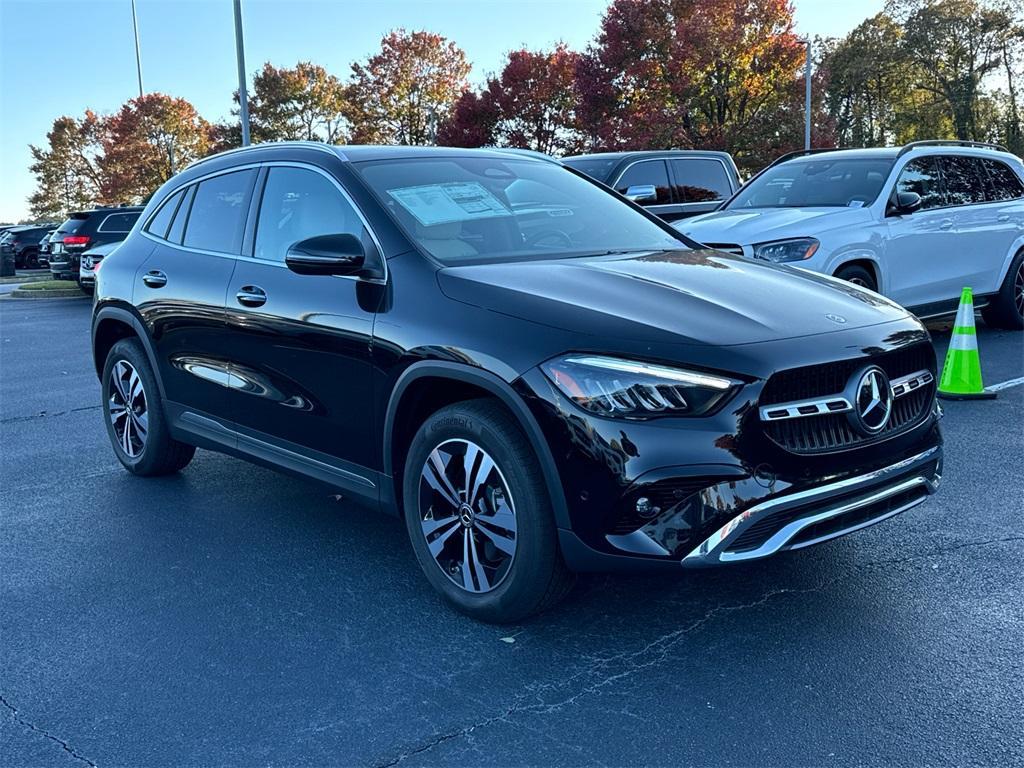 new 2025 Mercedes-Benz GLA 250 car, priced at $53,095