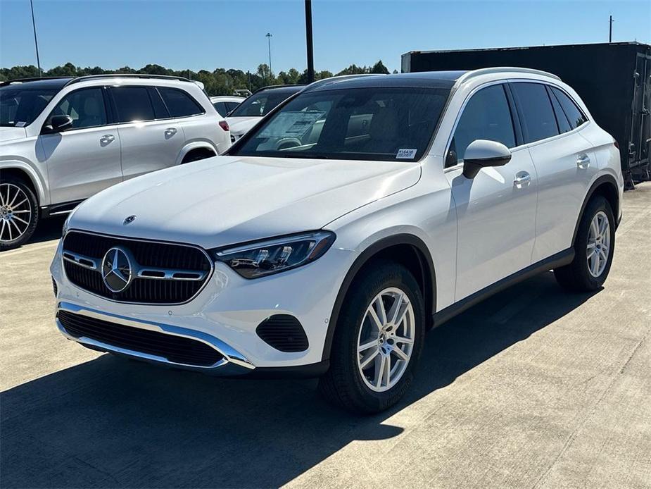 new 2025 Mercedes-Benz GLC 300 car, priced at $54,700