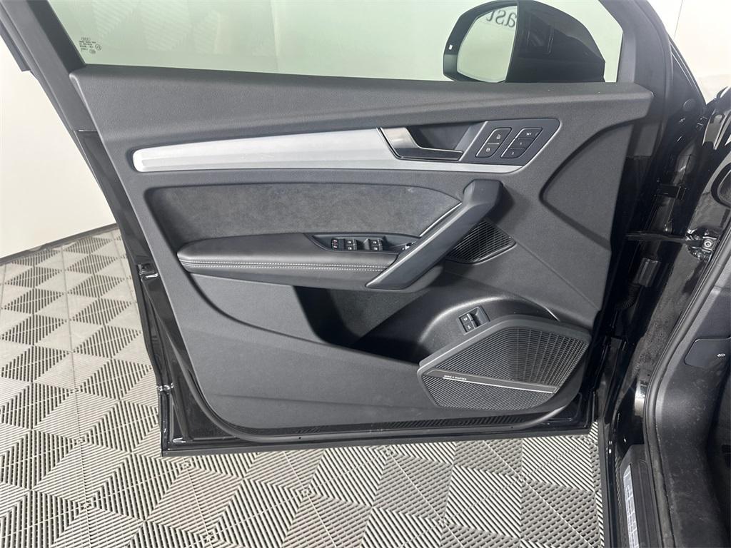 used 2021 Audi Q5 e car, priced at $32,529