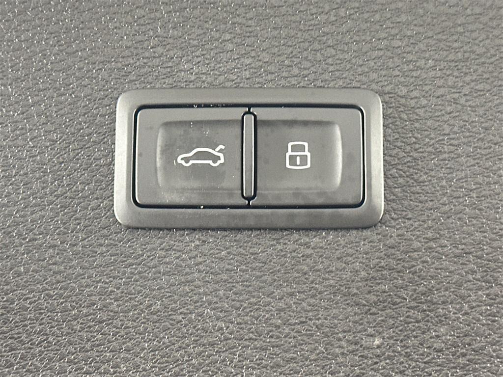 used 2021 Audi Q5 e car, priced at $32,529
