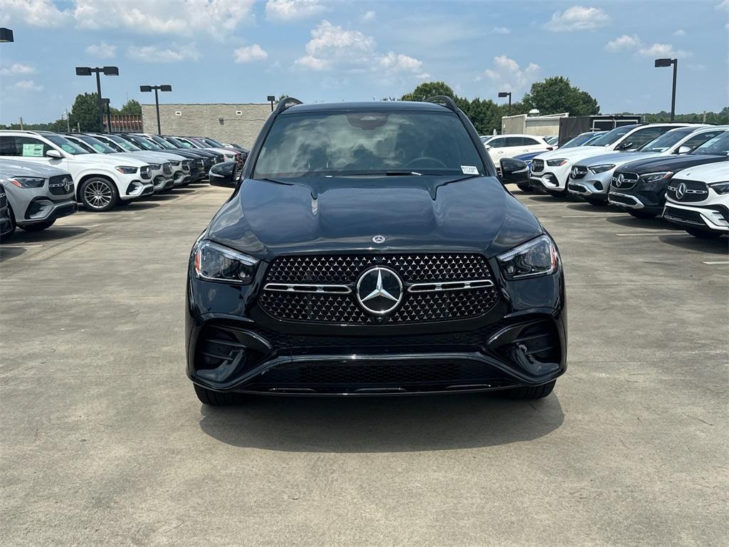 new 2025 Mercedes-Benz GLE 450 car, priced at $81,245