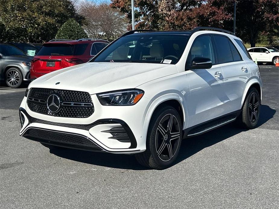 new 2025 Mercedes-Benz GLE 450 car, priced at $84,360