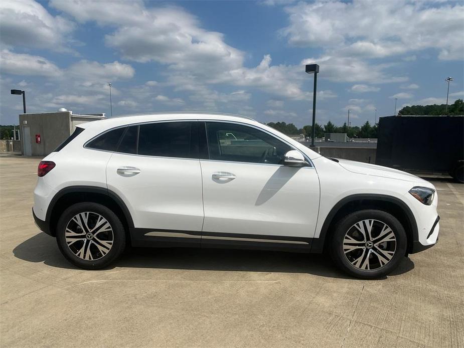 new 2025 Mercedes-Benz GLA 250 car, priced at $46,600