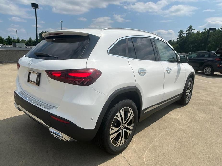 new 2025 Mercedes-Benz GLA 250 car, priced at $46,600