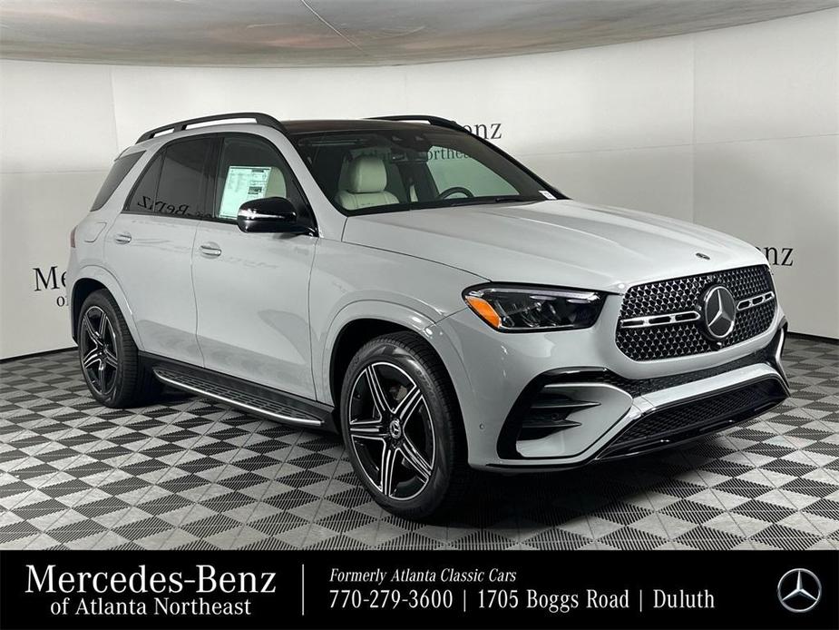 new 2025 Mercedes-Benz GLE 450 car, priced at $86,280