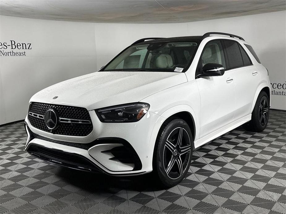 new 2025 Mercedes-Benz GLE 450 car, priced at $89,545