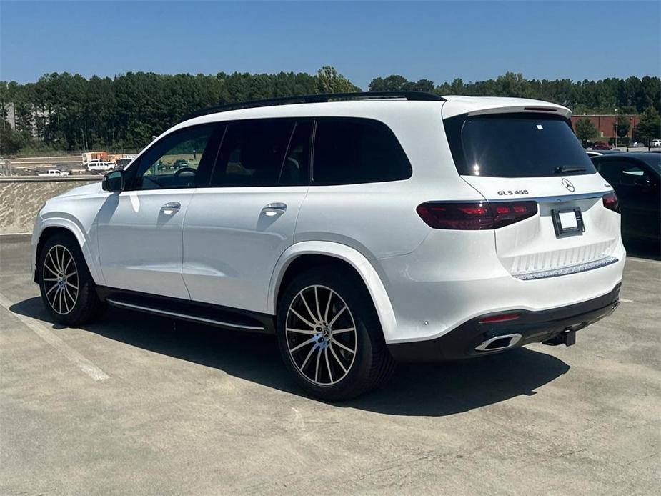 new 2025 Mercedes-Benz GLS 450 car, priced at $99,575