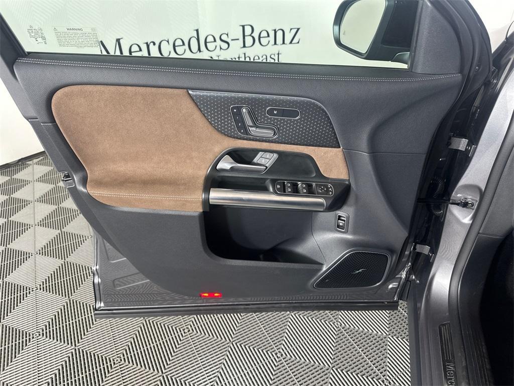 used 2024 Mercedes-Benz GLA 250 car, priced at $40,519