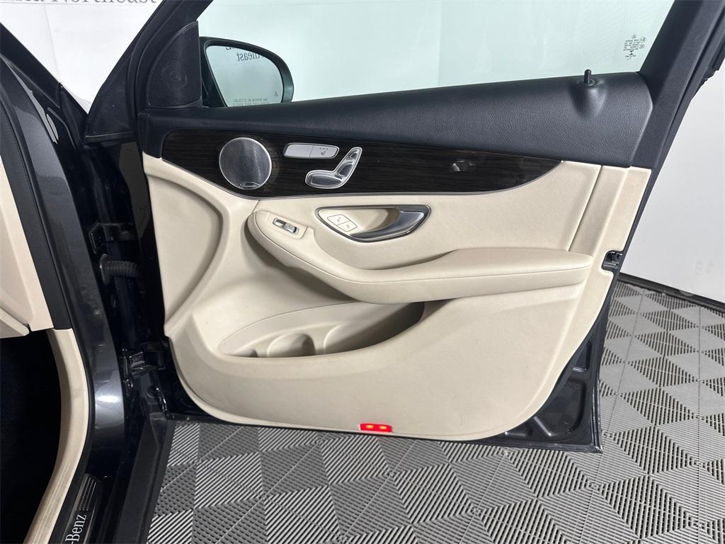 used 2020 Mercedes-Benz GLC 300 car, priced at $27,738