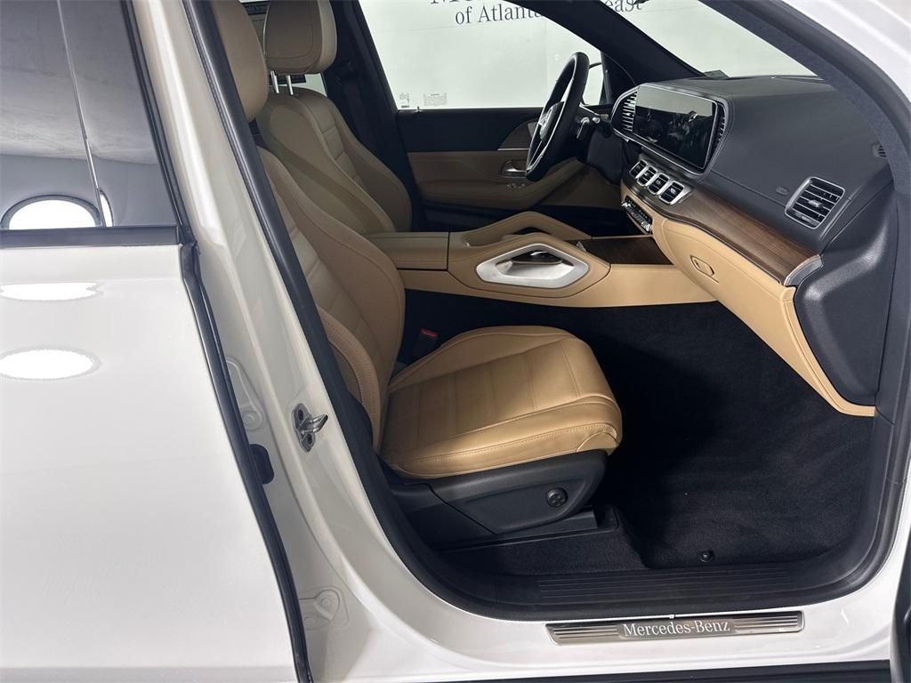 used 2025 Mercedes-Benz GLE 450 car, priced at $76,869