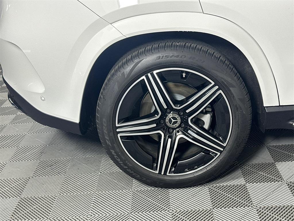 used 2025 Mercedes-Benz GLE 450 car, priced at $76,869