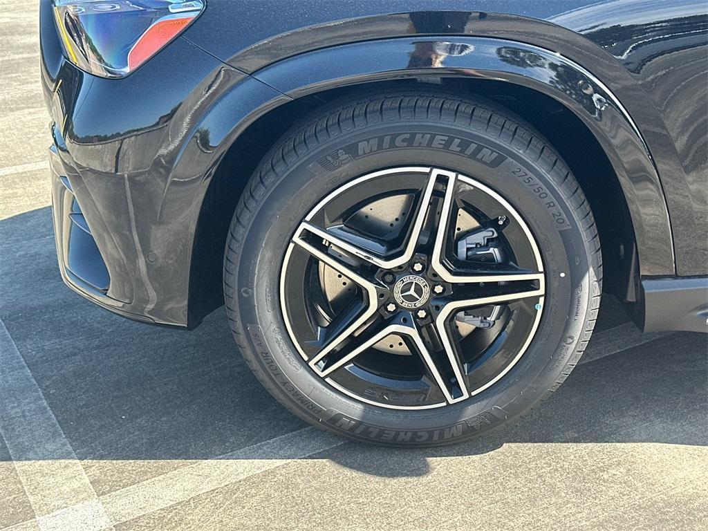 new 2026 Mercedes-Benz GLE 450 car, priced at $83,400