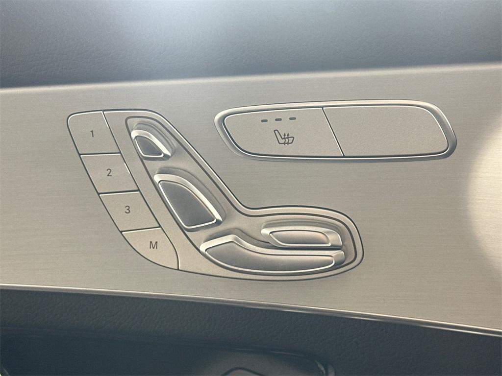 used 2022 Mercedes-Benz GLC 300 car, priced at $38,465