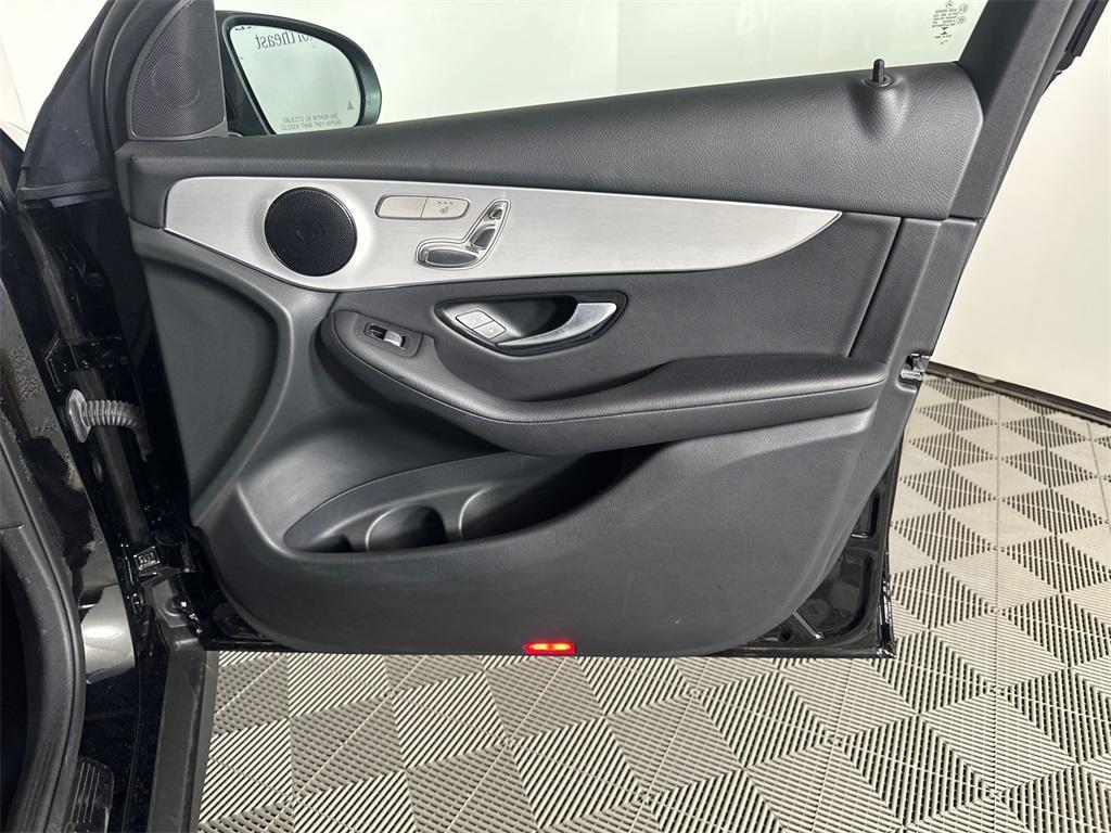 used 2022 Mercedes-Benz GLC 300 car, priced at $34,977