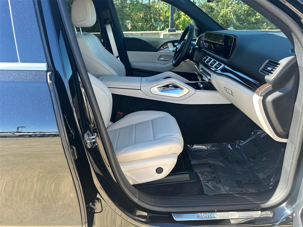 new 2026 Mercedes-Benz GLE 350 car, priced at $79,215