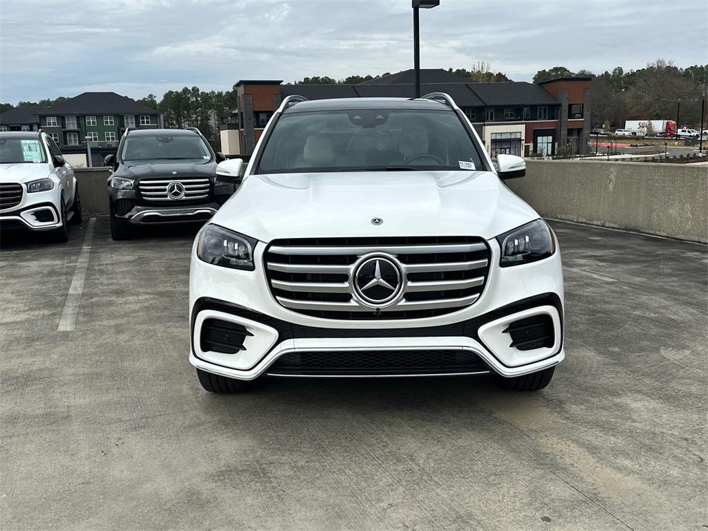 new 2025 Mercedes-Benz GLS 580 car, priced at $117,645
