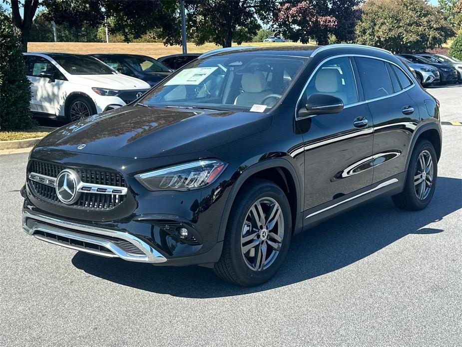 new 2025 Mercedes-Benz GLA 250 car, priced at $52,310