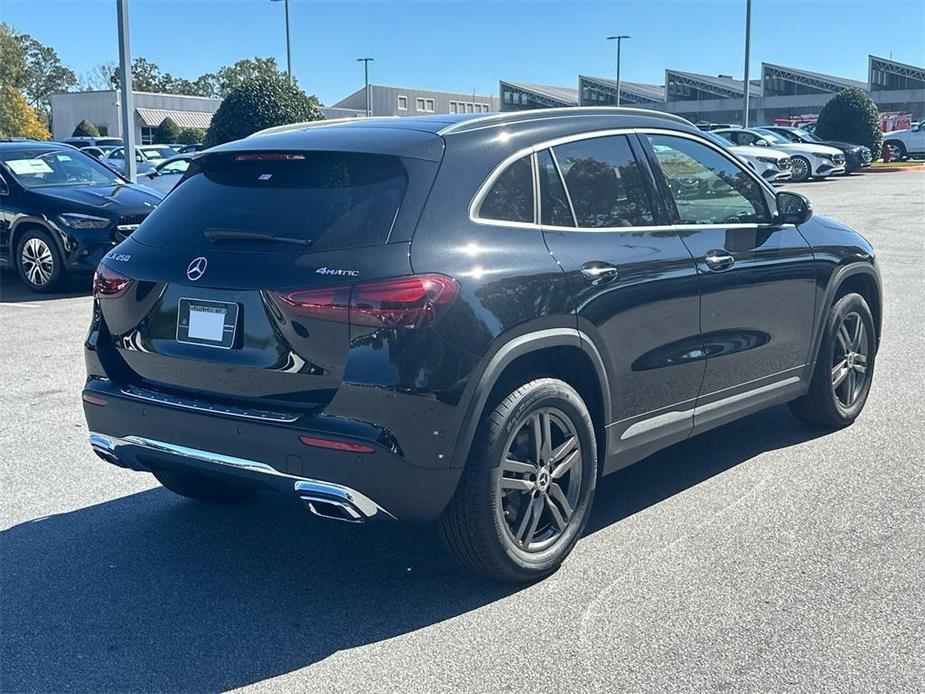 new 2025 Mercedes-Benz GLA 250 car, priced at $52,310