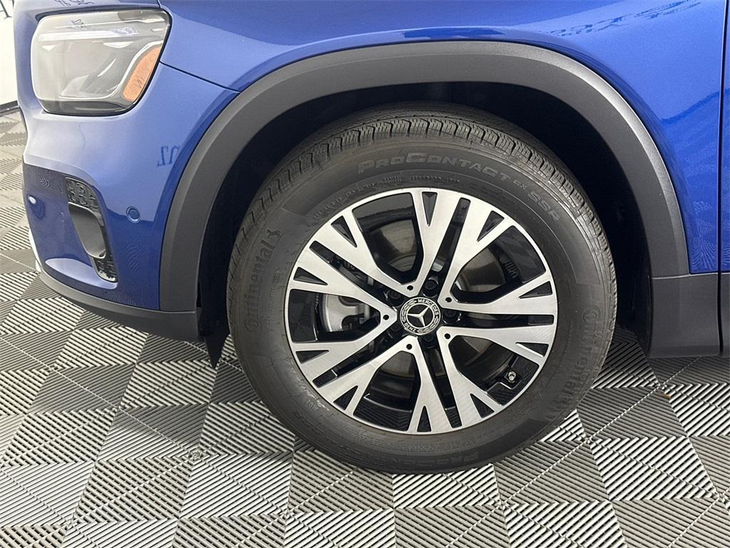 used 2024 Mercedes-Benz GLB 250 car, priced at $37,466