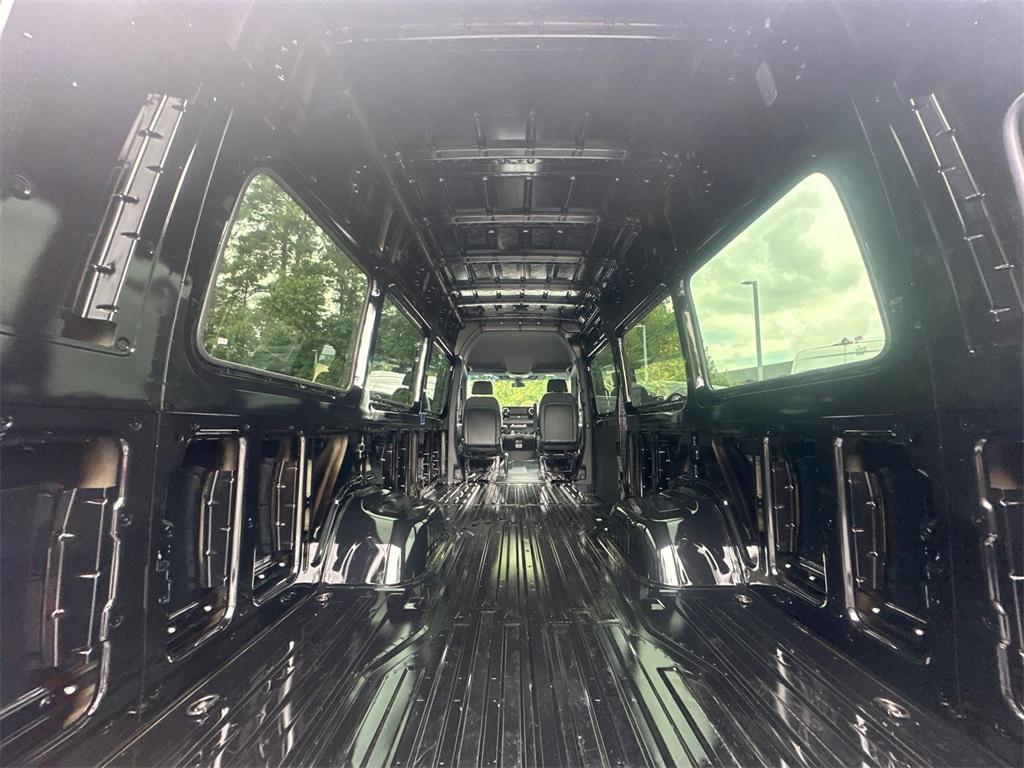 new 2025 Mercedes-Benz Sprinter 3500 car, priced at $83,086